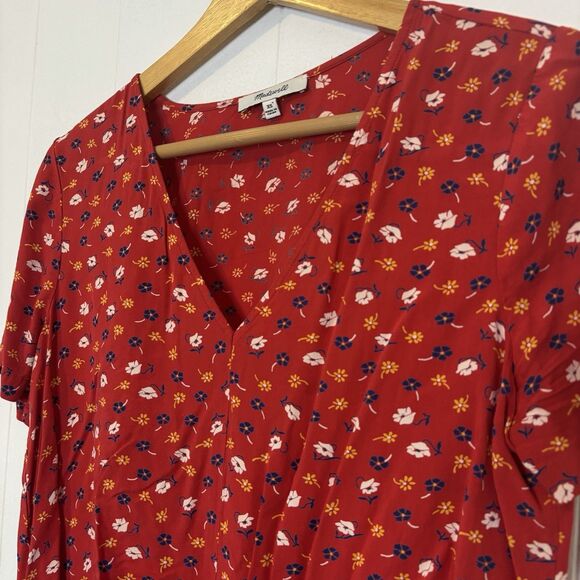 Madewell Novel Tie-Front Top in Prairie Posies Red Short Sleeve V-Neck Size XS - Picture 5 of 13
